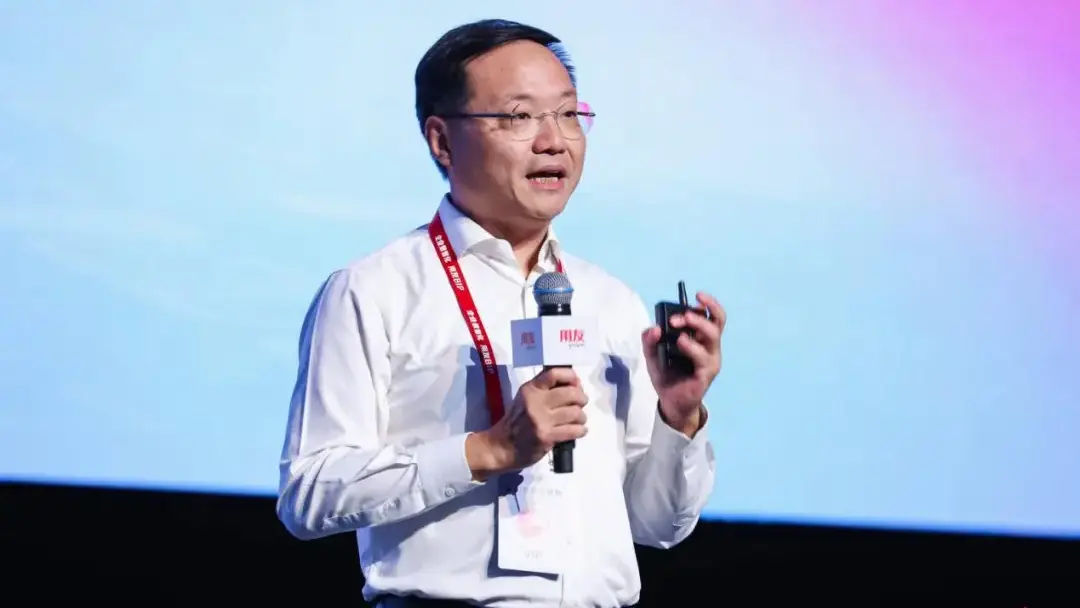 Mr. Yang Mr. Yang